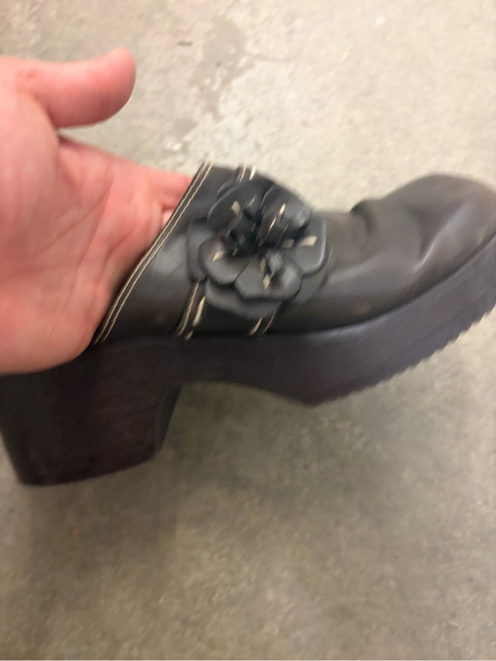 Vintage Y2K platform Nevada clogs - Picture 2 of 4